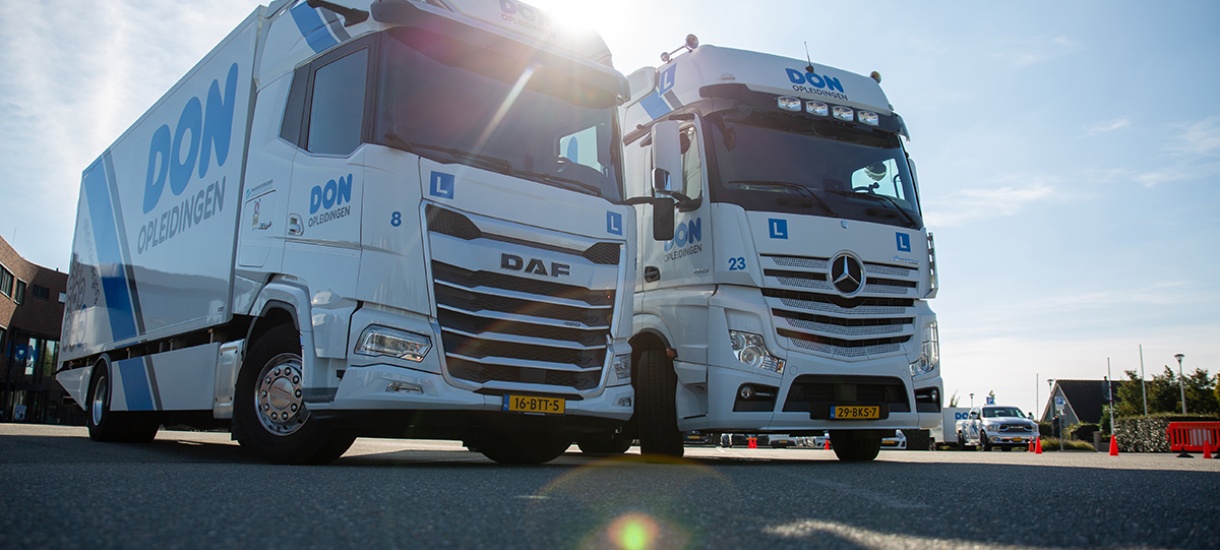 Beste Rijschool Den Haag - Start jouw rijopleiding bij Don Opleidingen